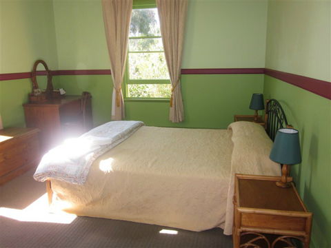 Settlers Arms Hotel - Accommodation Yamba 1