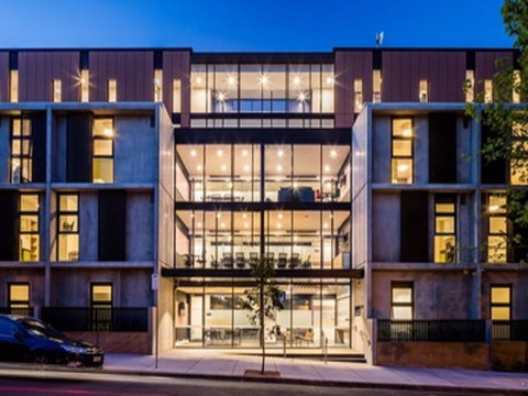 Abercombie Student Accommodation (Summer) - Accommodation Yamba 1