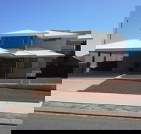 Cozzys Condo Luxury Beach House - Accommodation Yamba