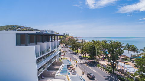 Echelon Apartments Yeppoon - Accommodation Yamba 0