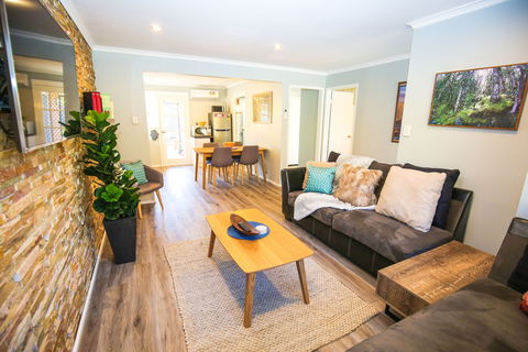 Fioras On Delany - Accommodation Yamba 0