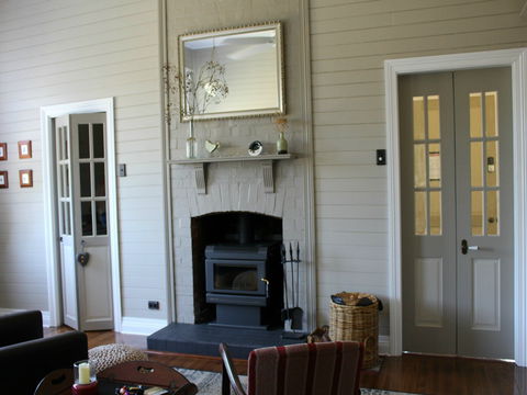 Fosterton School House - Accommodation Yamba 2