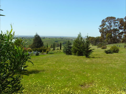 Jonathan Art Centre - Jarramarrumba House - Accommodation Yamba 0