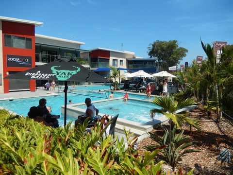 Middle Rock Holiday Resort - Accommodation Yamba 2