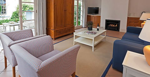 Oscars Waterfront Boutique Hotel - Accommodation Yamba 2