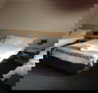 Red Cedar Motel Muswellbrook - Accommodation Yamba