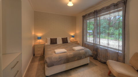 Restaway Holiday Units - Accommodation Yamba 0