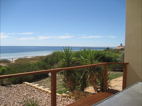Sandcastles - Accommodation Yamba 2