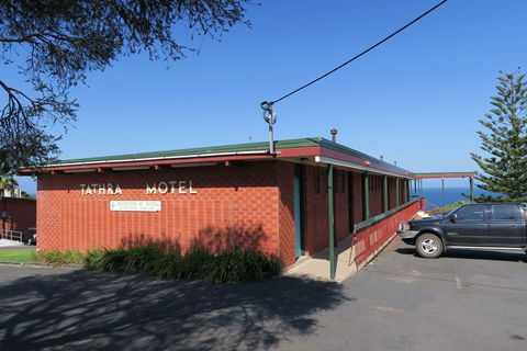Tathra Hotel - Motel - Accommodation Yamba 1