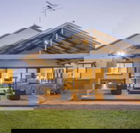 Dave's Digs - Accommodation Yamba