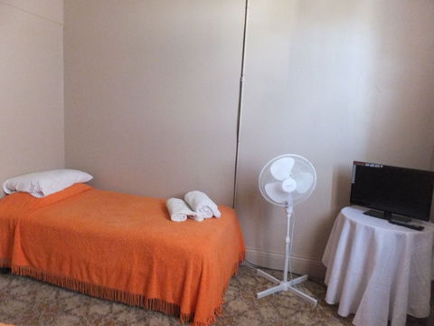 Federal Hotel - Accommodation Yamba 2