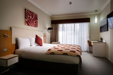 Grand Hotel And Apartments Townsville - Accommodation Yamba 2
