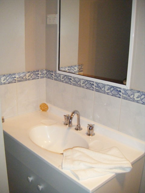Imperial Hotel Cowra - Accommodation Yamba 2