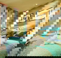 No. 6 Luxury Private Haven - Accommodation Yamba