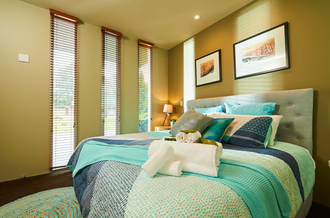 No. 6 Luxury Private Haven - Accommodation Yamba 0