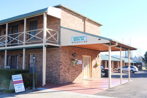 Sandstock Motor Inn - Accommodation Yamba 0