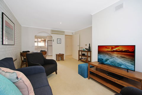 Woody's - Accommodation Yamba 2