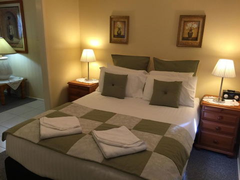 Curtis Falls Mountain Retreat - Accommodation Yamba 8