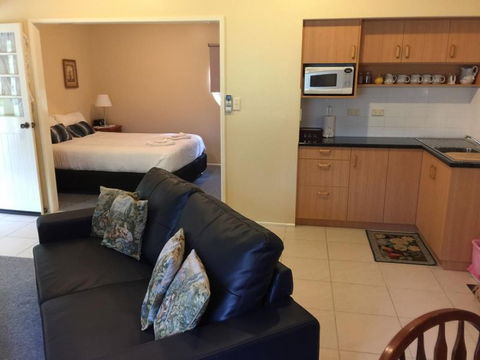 Curtis Falls Mountain Retreat - Accommodation Yamba 9