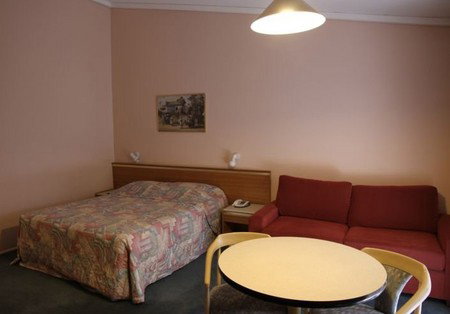 Bay Hotel Motel - Accommodation Yamba 2