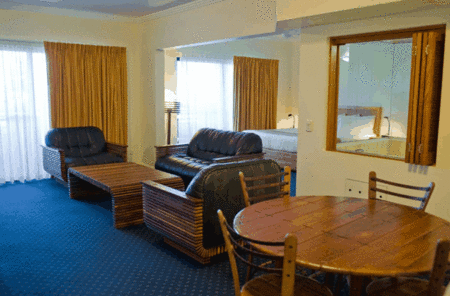 Kacys Bargara Beach Motel - Accommodation Yamba 3