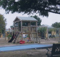 Alvina Holiday Cottages - Accommodation Yamba