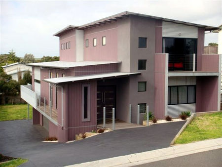 Yolla - Accommodation Yamba 0