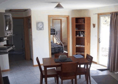 Yakkalla Holiday Cottage - Accommodation Yamba 2