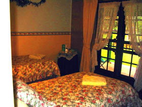 Yayl Lodge Bed & Breakfast - Accommodation Yamba 1