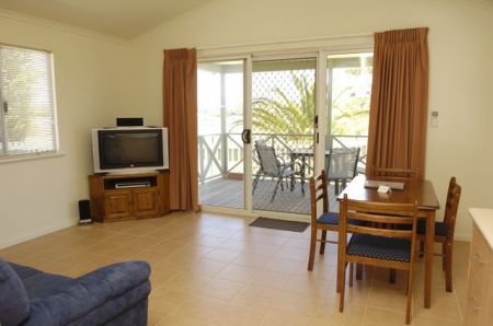 Discovery Holiday Parks - Koombana Bay - Accommodation Yamba 2