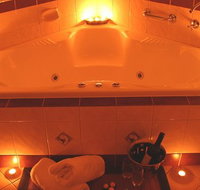 Anglesea Overboard Seaside Cottage - Accommodation Yamba