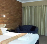 AA Hilldrop Motor Inn - Accommodation Yamba