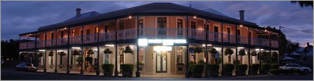Roches Family Hotel - Accommodation Yamba 1