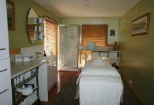 Venus Bay Getaways Day Spa & Accommodation - Accommodation Yamba 2