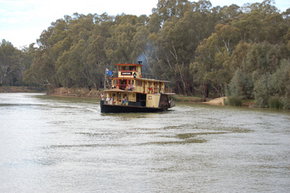 Emmylou Paddle Steamer - Accommodation Yamba 1