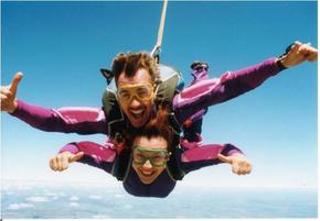 Skydive Temora - Accommodation Yamba 2