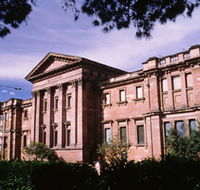 Australian Museum - Accommodation Yamba