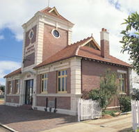 Merredin Town Hall - Accommodation Yamba