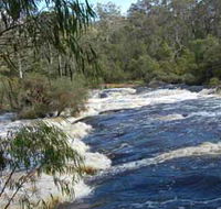 Moons Crossing - Accommodation Yamba