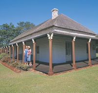 Wonnerup House and Old School - Accommodation Yamba