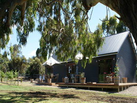 Port Elliot SA Accommodation Yamba