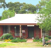 Stacey Studio Gallery  Almond Grove BB - Accommodation Yamba