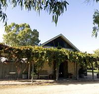 Lake Breeze Wines - Accommodation Yamba