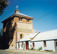 The Oakbank Weaver - Accommodation Yamba