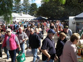 Stansbury Seaside Markets - Accommodation Yamba 0