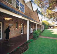 Annies Lane - Accommodation Yamba