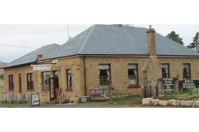 Jackson's Emporium - Accommodation Yamba 0