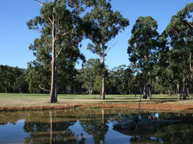 Huon Valley Golf Club - Accommodation Yamba 0