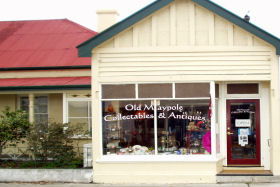 Old Maypole Collectables & Antiques - Accommodation Yamba 0