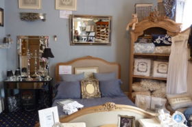 Monclair Of Latrobe &  Madame M  CAFE - Accommodation Yamba 0